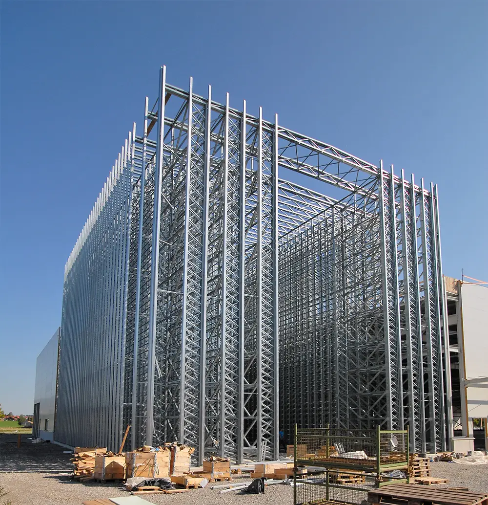 Neubau: Lager mit Hochregal